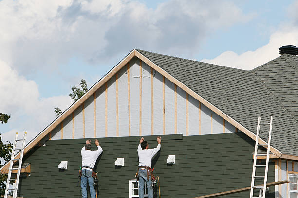 Professional Siding technician working in Medford, MN